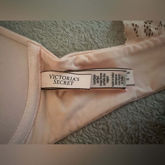 Victoria secrets 32D race back bra - Picture 3 of 3